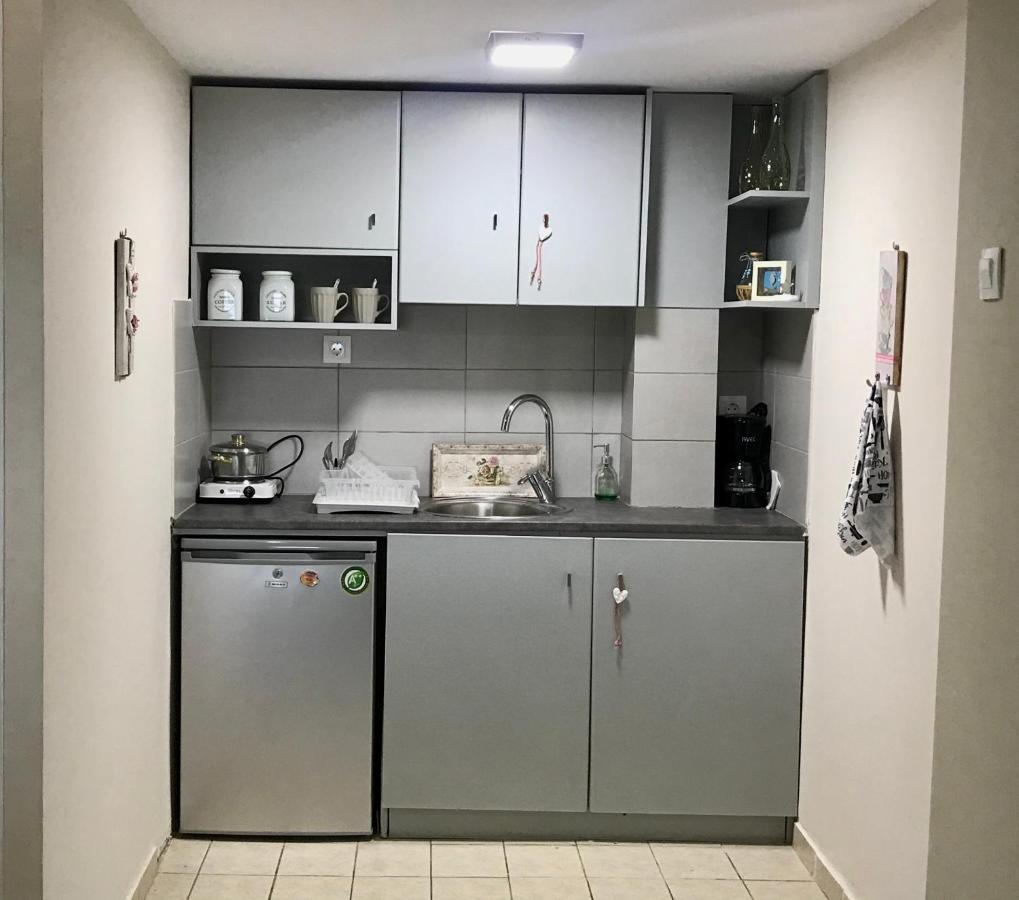 אנביסוס Seaview Apartments מראה חיצוני תמונה