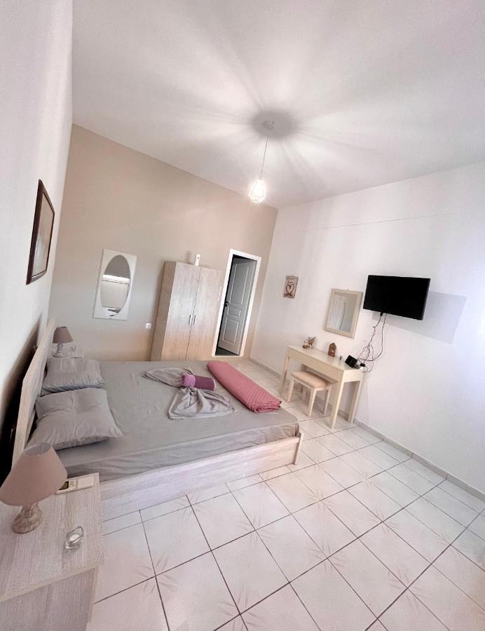 אנביסוס Seaview Apartments מראה חיצוני תמונה
